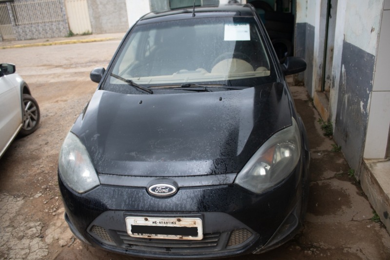 FORD/FIESTA SEDAN 1 - leilão extrajudicial - Não informado BR - lance mínimo R$ 10.000