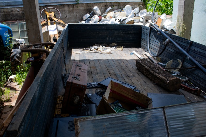 CARRETA DE TRATOR DE 02 (DOIS) EIXOS - leilão extrajudicial - Não informado BR - lance mínimo R$ 3.000