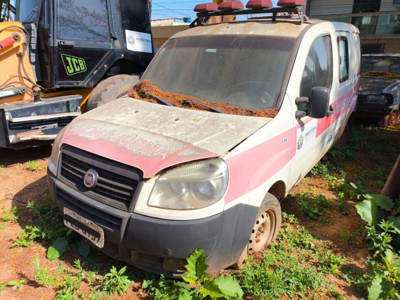 FIAT/DOBLO GREENCAR M04 - leilão extrajudicial - Não informado BR - lance mínimo R$ 11.000