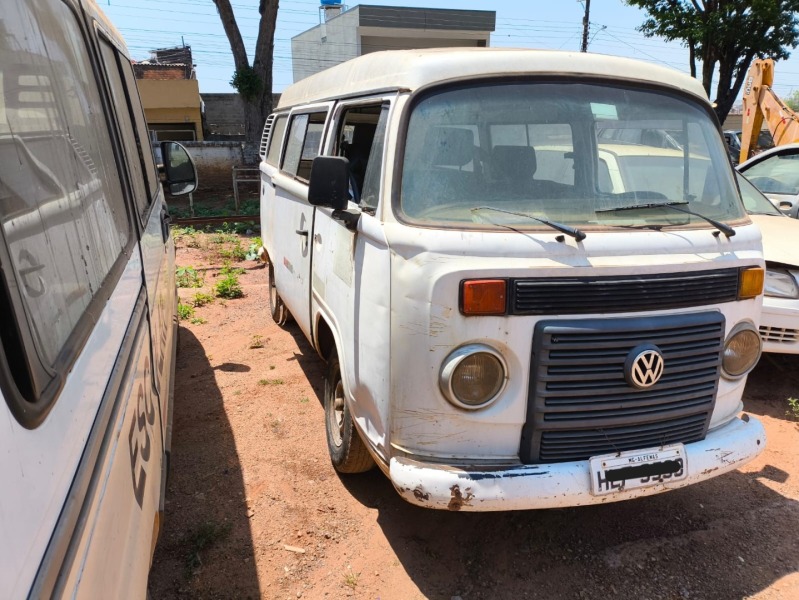VW/KOMBI - leilão extrajudicial - Não informado BR