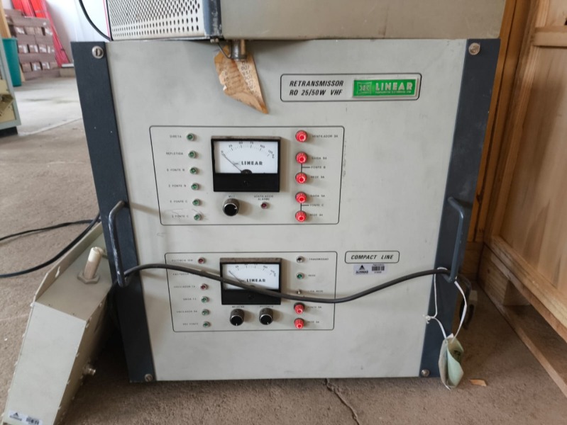 RETRANSMISSOR DE TV, MODELO RO 25/50W VHF, MARCA LINEAR - leilão extrajudicial - Não informado BR - lance mínimo R$ 100