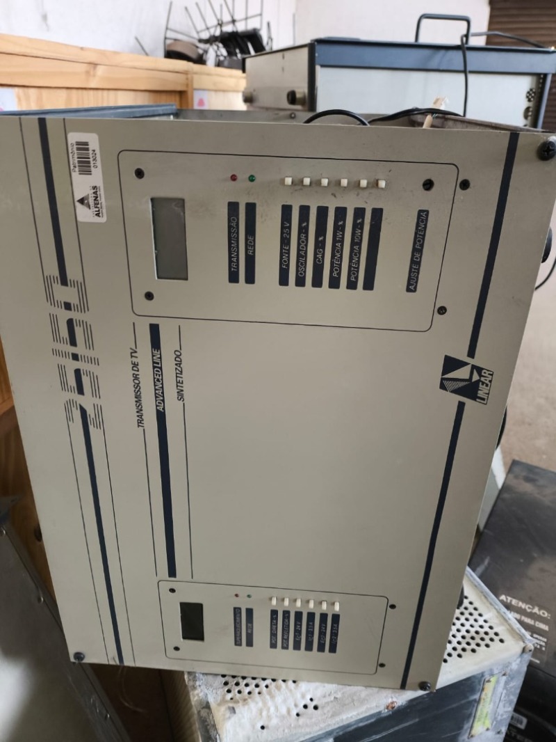 RETRANSMISSOR DE TV, MODELO RO 25/50W VHF, MARCA LINEAR - leilão extrajudicial - Não informado BR - lance mínimo R$ 50