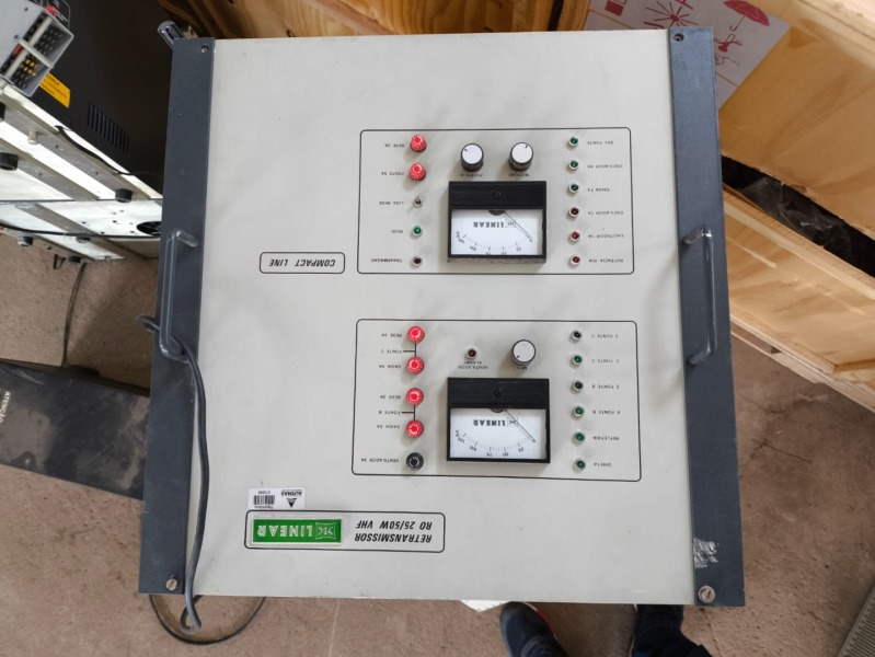 RETRANSMISSOR DE TV, MODELO RO 25/50W VHF, MARCA LINEAR - leilão extrajudicial - Não informado BR - lance mínimo R$ 70