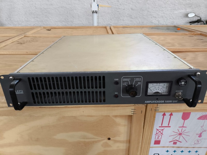 AMPLIFICADOR 100W UHF, MARCA TELAVO - leilão extrajudicial - Não informado BR - lance mínimo R$ 50