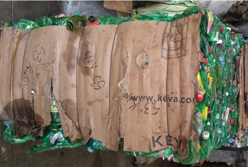 APROX 60 KG DE PLÁSTICO TIPO PET NA COR VERDE DESCARTÁVEL PARA ARMAZENAR REFRIGERANTES E CORRELATOS ... - leilão extrajudicial - Não informado BR - avaliação R$ 78