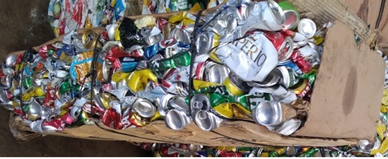 APROX. 30 KG DE LATAS DE ALUMINIO DESCARTÁVEL DE DIVERSOS TAMANHOS USADAS PARA ARMAZENAR DIVERSOS TI... - leilão extrajudicial - Não informado BR - lance mínimo R$ 90
