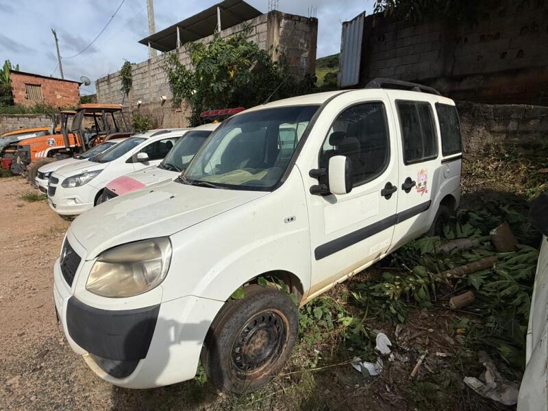 FIAT/DOBLO ESSENCE - leilão extrajudicial - Não informado BR - lance mínimo R$ 35.000