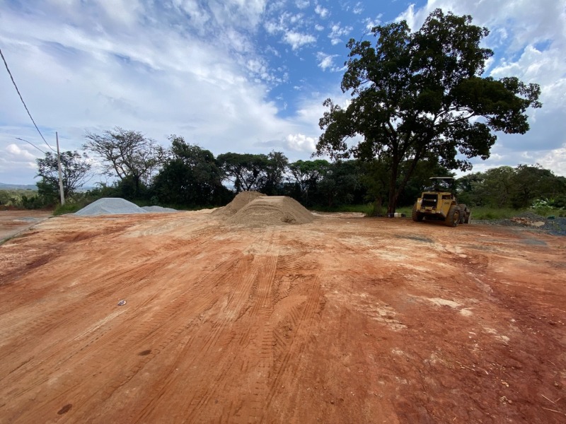 Terreno em leilão em Pitangui